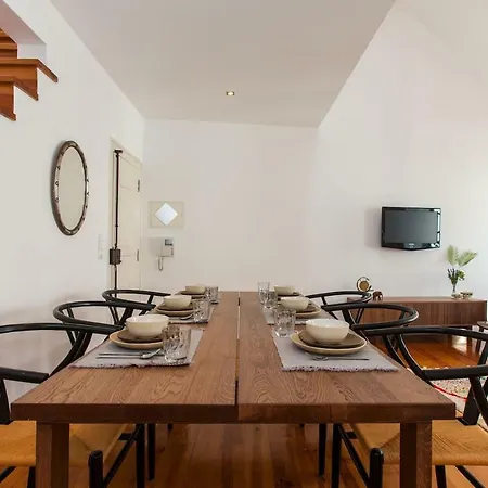 Apartment Dream Chiado And Free Pick Up By Timecooler